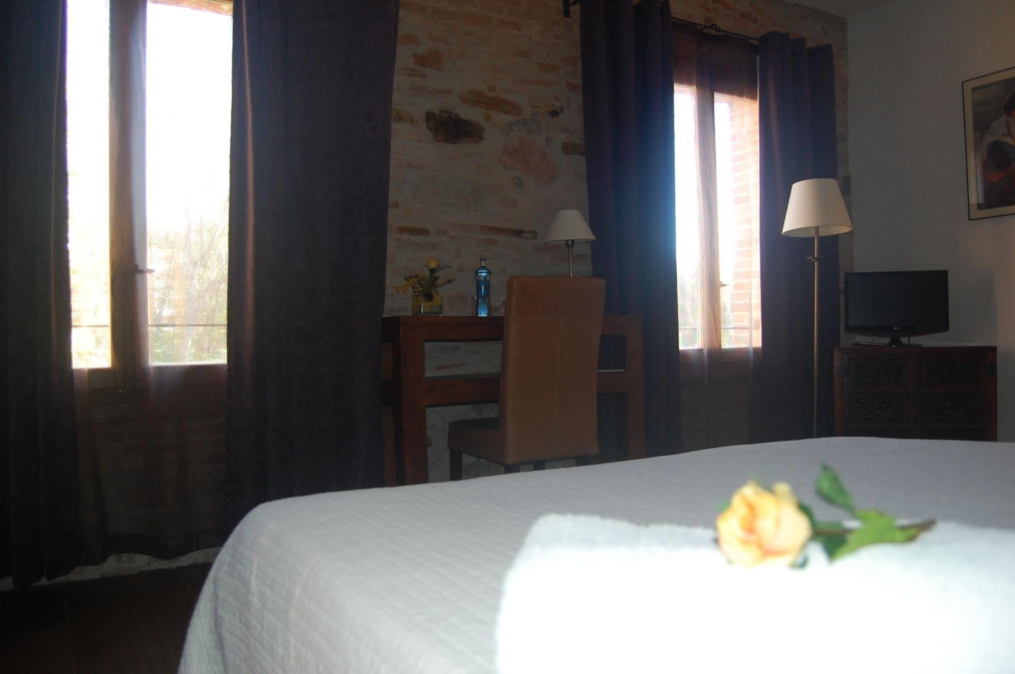 Hotel Moli De La Torre Bigues I Riells エクステリア 写真