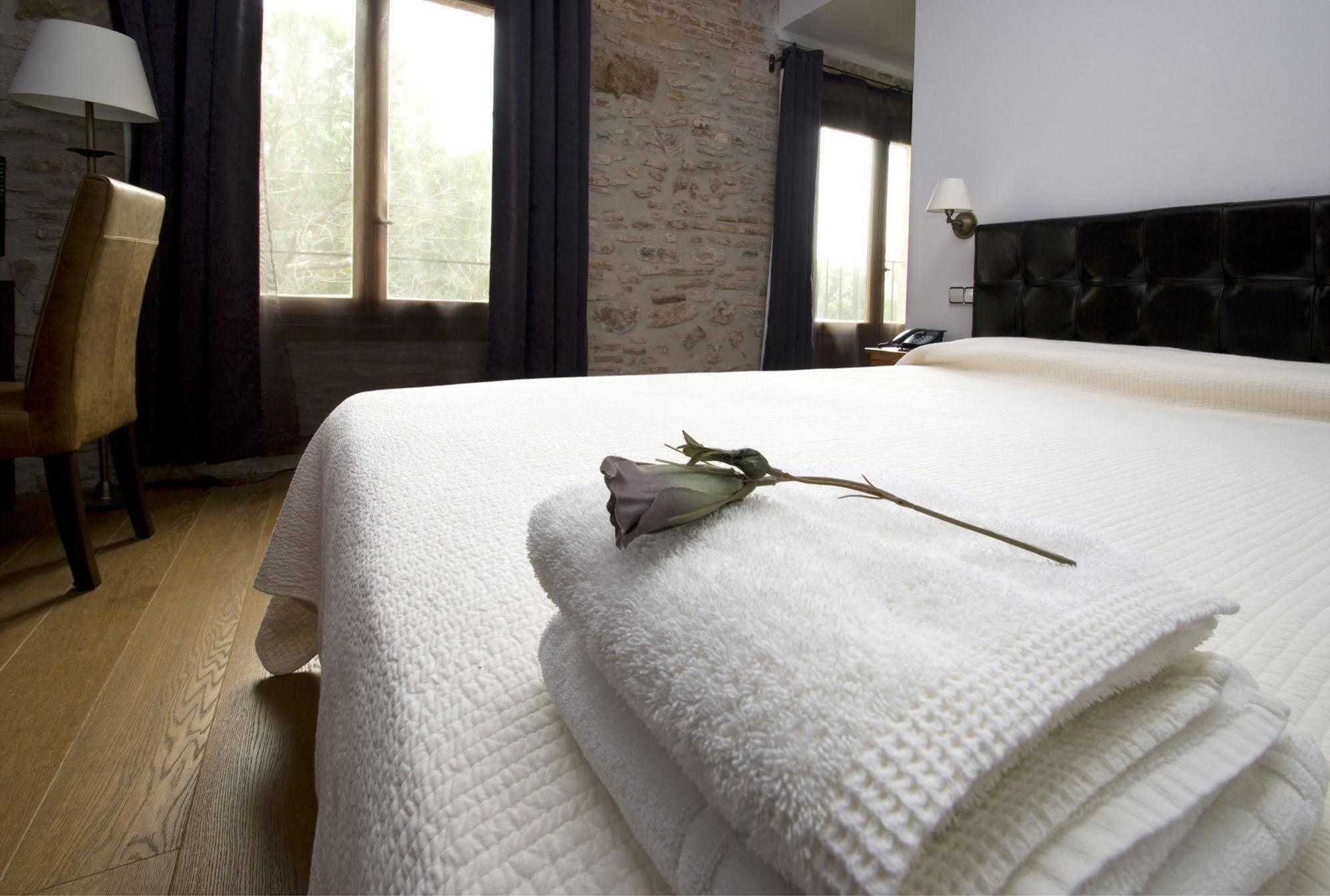 Hotel Moli De La Torre Bigues I Riells エクステリア 写真