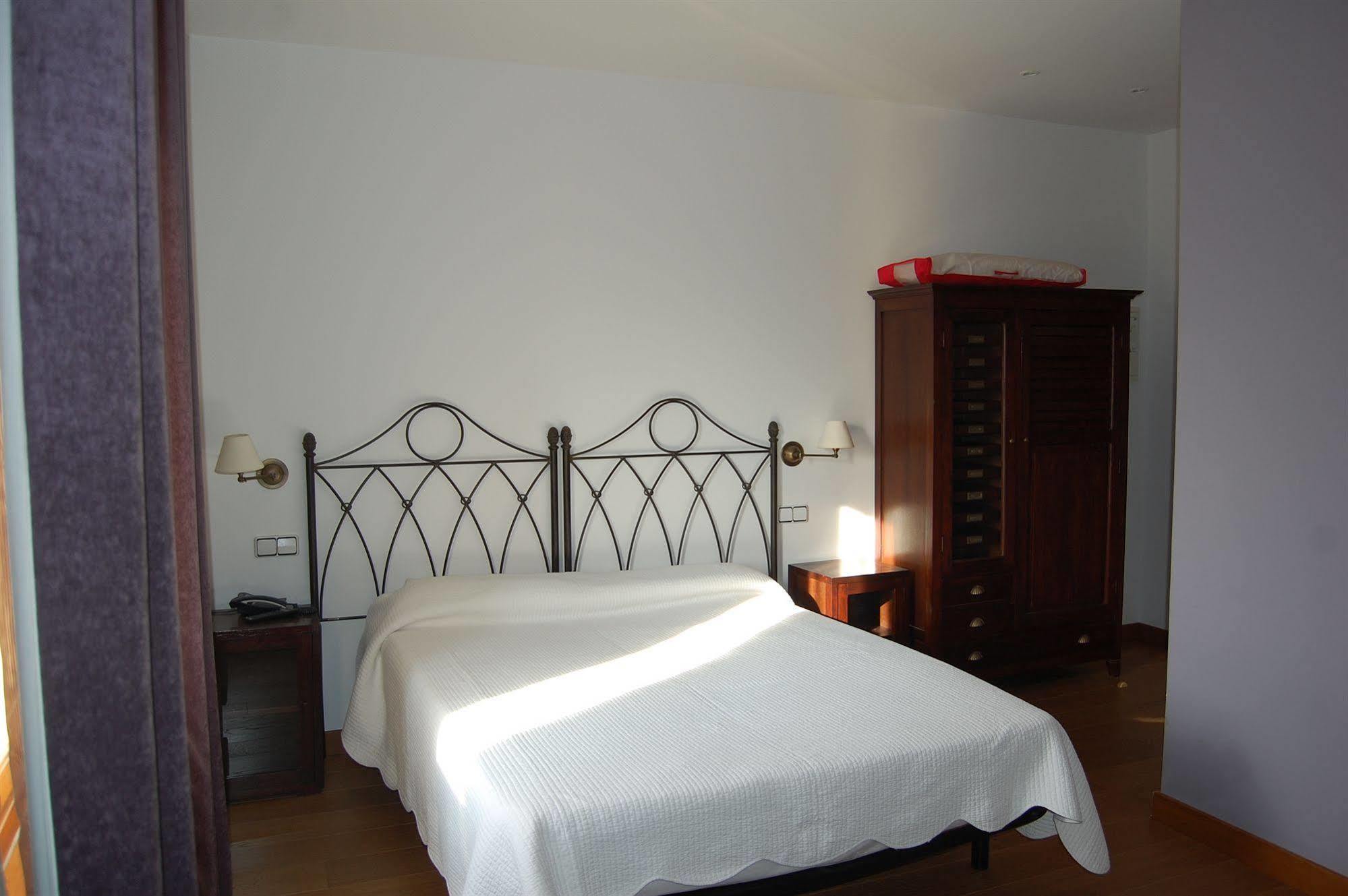 Hotel Moli De La Torre Bigues I Riells エクステリア 写真